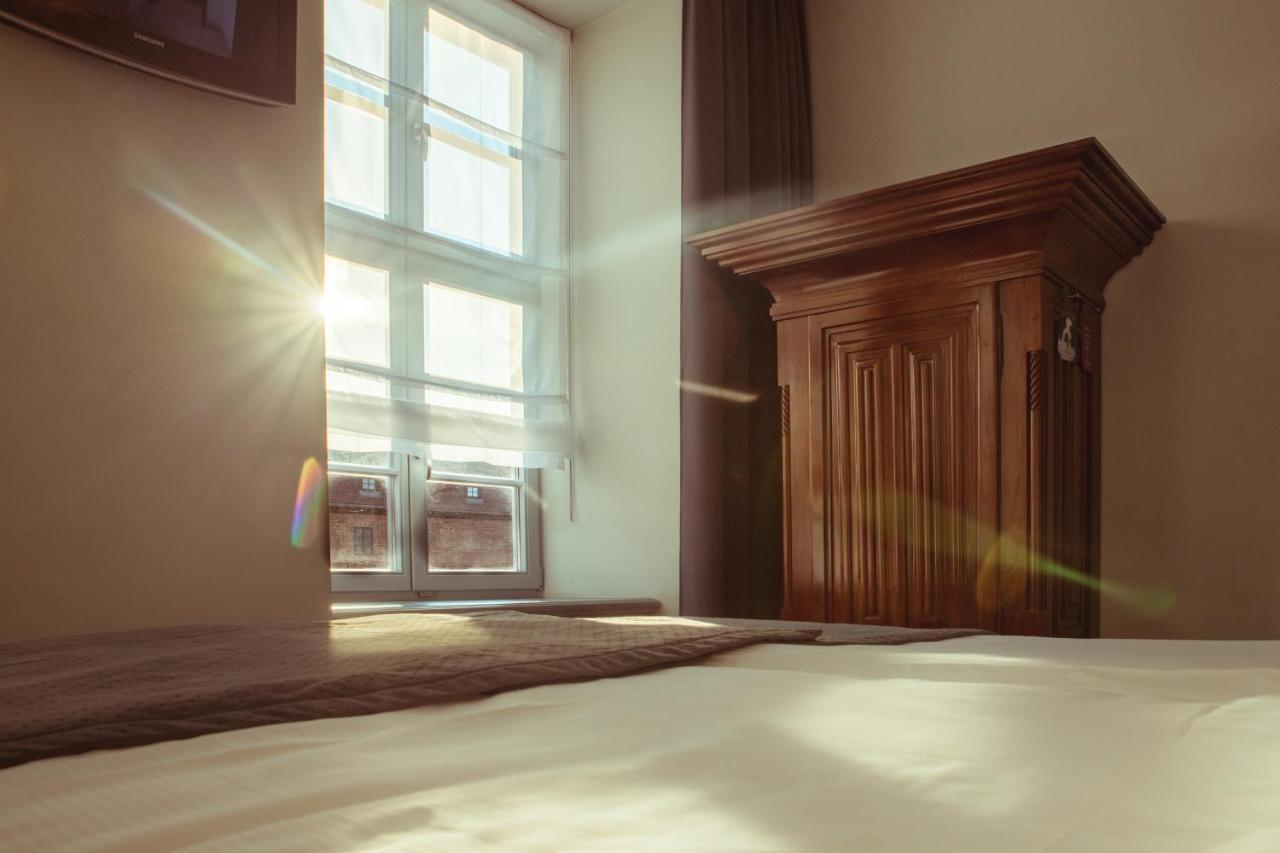 Hotel Krasicki Lidzbark Warmiński Exteriör bild