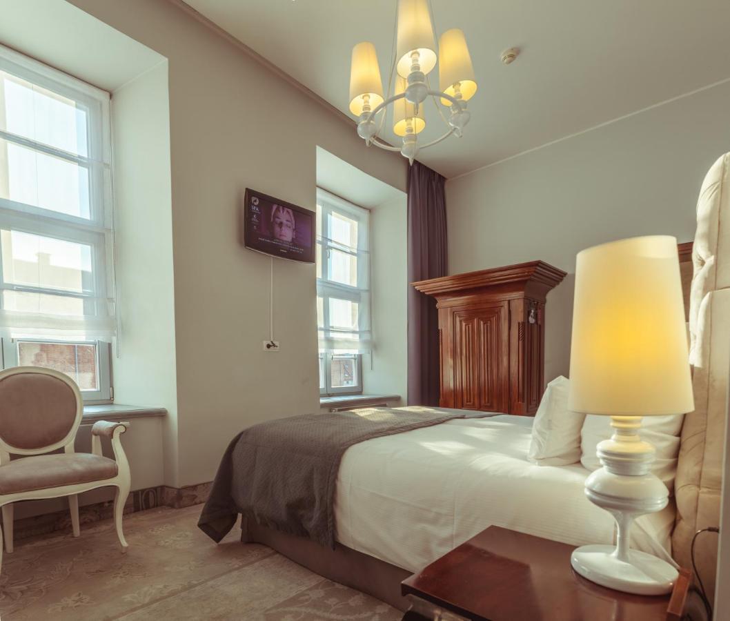 Hotel Krasicki Lidzbark Warmiński Exteriör bild