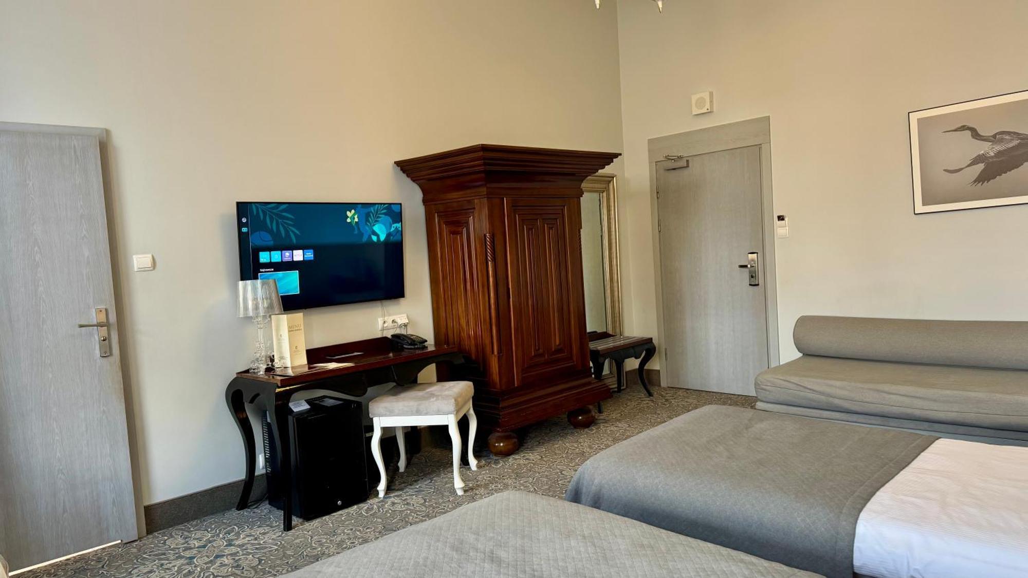 Hotel Krasicki Lidzbark Warmiński Exteriör bild